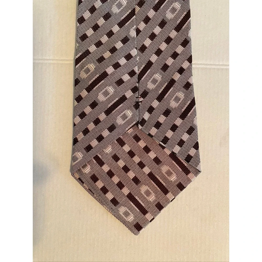 Geometric Pattern Necktie Burgundy Grey Silver Woven Formal Business Tie